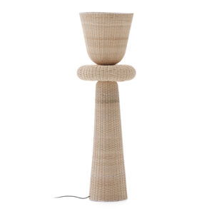 KAVE HOME Neuda gulvlampe i rattan med let finish